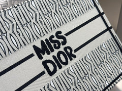 Medium Miss Book Tote Blue