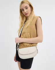 EMMY Medium Saddle Bag 23 (White)
