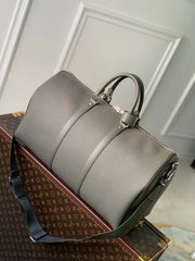Keepall duffle bag with dust bag