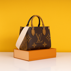 On The Go Pochette Limited Edition Premium Quality With OG Magnetic Box & Dust Bag - Coin Pouch (Brown- 1178)