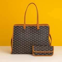 Signature Tote Bag with Pouch – Timeless Elegance in Every Detail