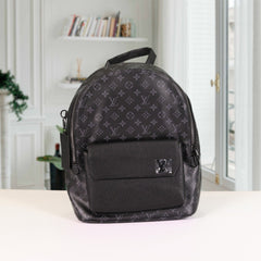 Black coated canvas backpack (Black )