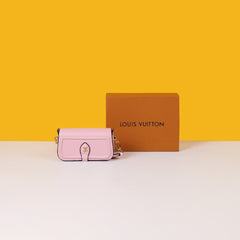 Shoulder Bag with broad strap (Pink)