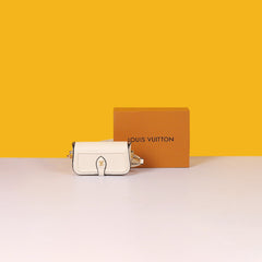 Shoulder Bag with broad strap (White)