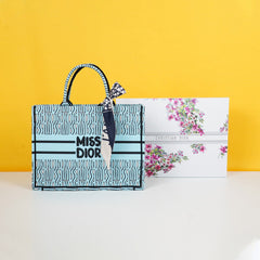 Medium Miss Book Tote Blue