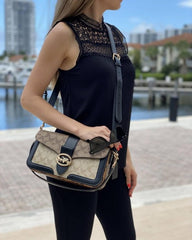Shoulder Bag In Blocked Signature Canvas