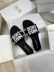 Dway Slide With OG Box & Carry Bag (Black-1057)
