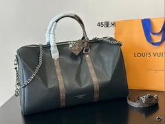 Boslo Black Duffle Bag for travelling