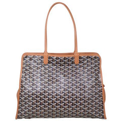 Signature Tote Bag with Pouch – Timeless Elegance in Every Detail