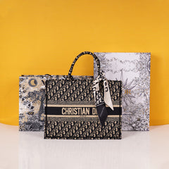 Large Tote Embroidery With OG Box & Dust Bag & Scarf (Black-155)